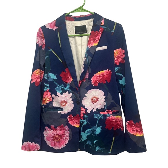 Banana Republic Jackets & Blazers - Banana Republic Women’s Floral Blazer